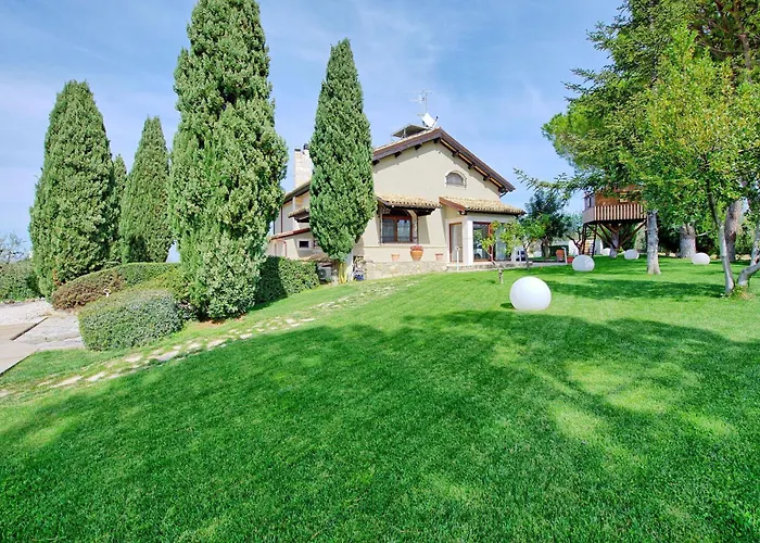 Villa Tagliaferri by PosarelliVillas